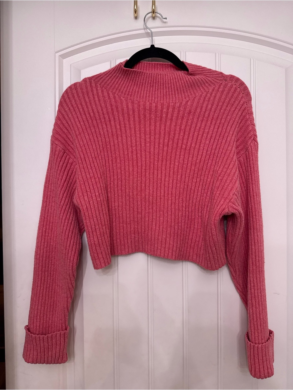 Altar'd State Ribbed Cropped Crew Sweater - Rose Pink